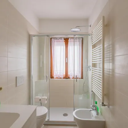Ca' Dello Scoiattolo Apartmán *