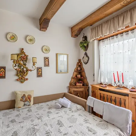 Ca' Dello Scoiattolo * Cortina dʼAmpezzo