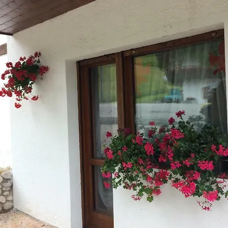 Ca' Dello Scoiattolo * Cortina dʼAmpezzo